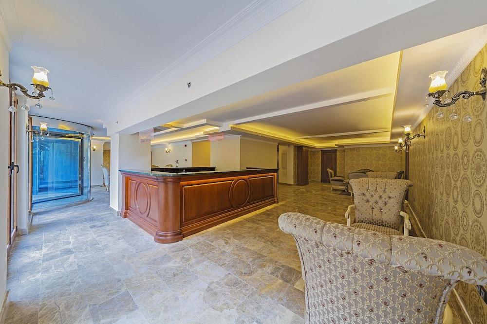Lausos Palace Hotel Sisli Istanboel Buitenkant foto