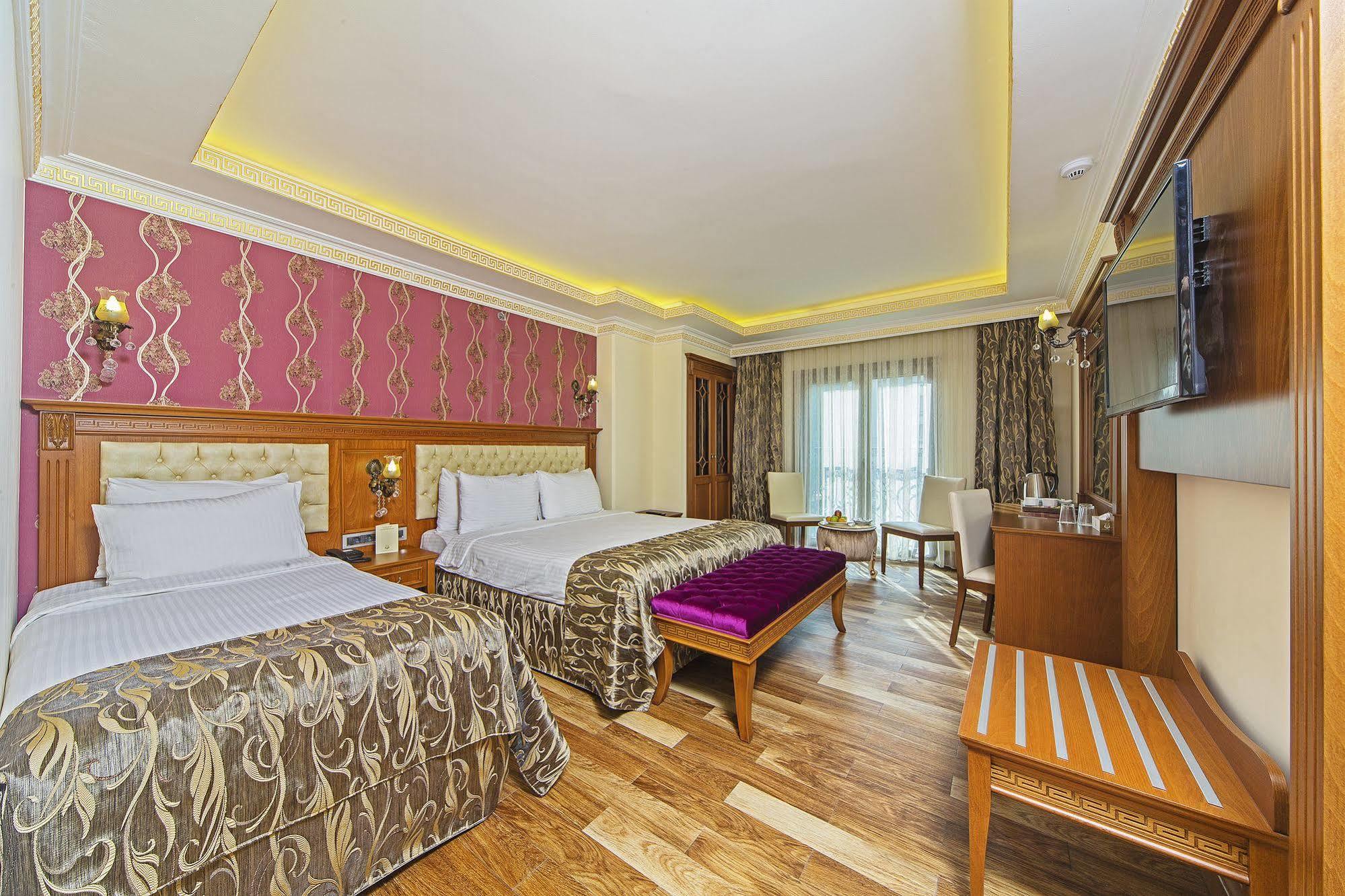Lausos Palace Hotel Sisli Istanboel Buitenkant foto