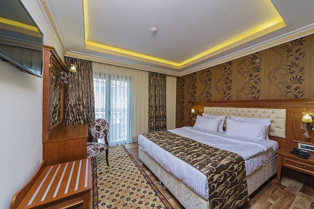 Lausos Palace Hotel Sisli Istanboel Buitenkant foto